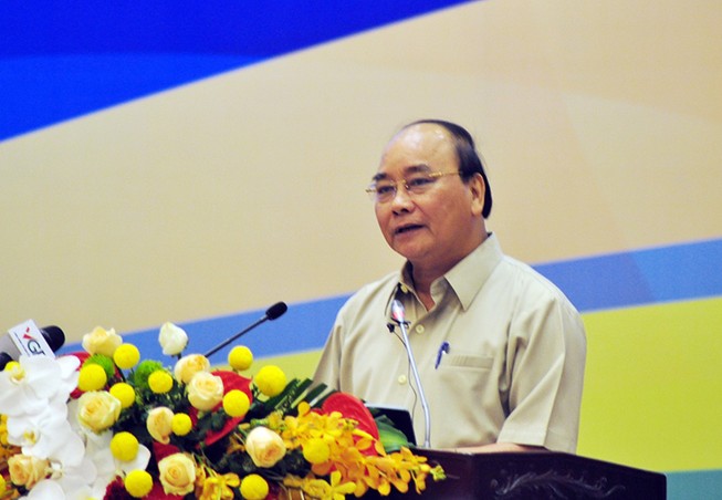 Xây dựng nông thôn mới, có nơi huy động sức dân quá mức