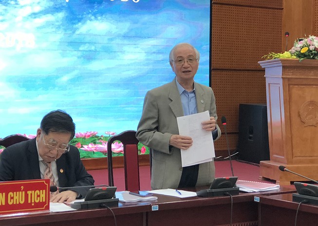 Di dời trụ sở bộ, ngành: Đừng để DN lấy đất xây cao ốc