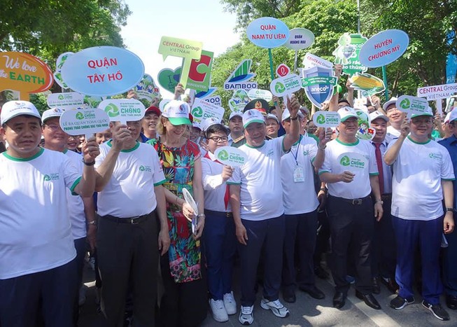 Thủ tướng phát động “cuộc chiến” toàn quốc chống rác thải nhựa