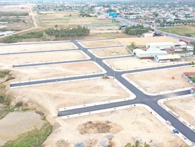 Bộ Xây dựng lên tiếng về quy định siết việc phân lô, bán nền