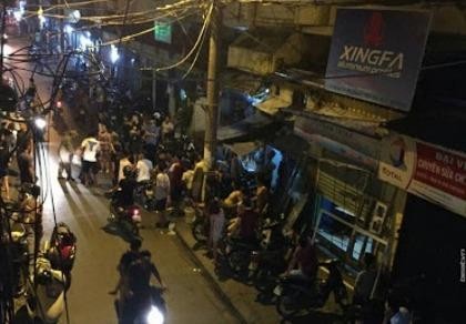 Vợ chết trong tư thế treo cổ, chồng nằm bất động dưới sàn nhà