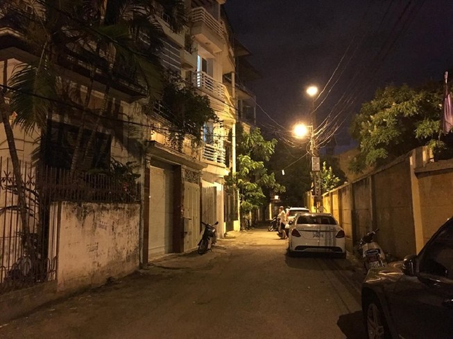 Khám xét nhà ông Phạm Đình Trọng ngay trong đêm