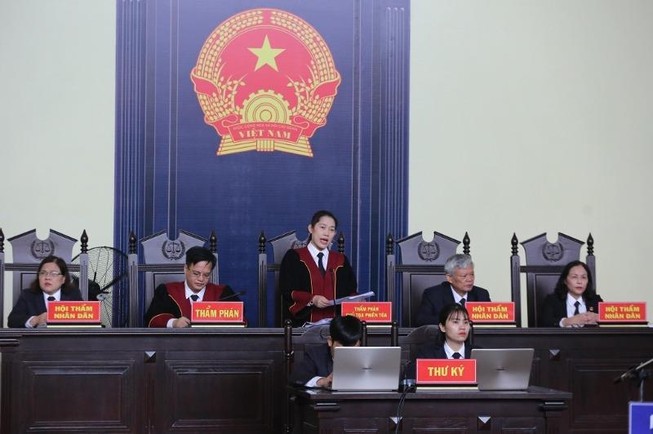 Vụ đánh bạc ngàn tỉ: Tòa kiến nghị làm rõ 11 vấn đề quan trọng