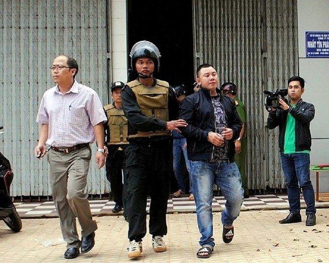 Tín dụng đen lôi kéo cả cựu công an vào hoạt động