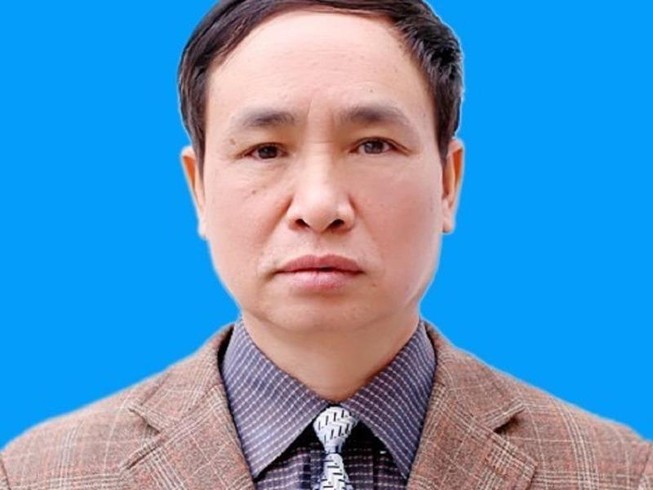 Phó giám đốc Sở GD&ĐT nhờ cấp dưới nâng 13,3 điểm cho con