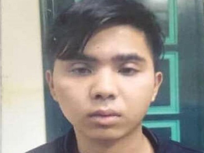 Phượt thủ dọa tung ảnh 'nóng' để đòi quan hệ tình dục
