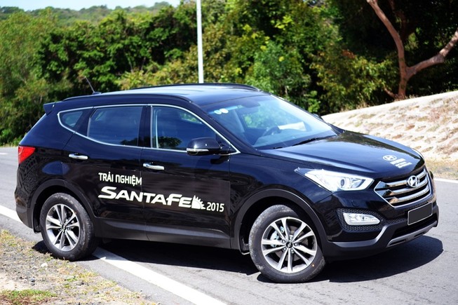 5 mẫu SUV 7 chỗ được người Việt ưa chuộng nhất năm 2015
