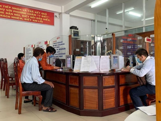 TP.HCM giải quyết hồ sơ cấp bách trong dịch COVID-19 ra sao?