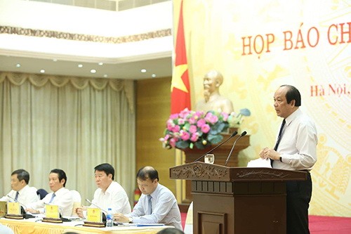 Họp báo Chính phủ: Nóng việc xử lý kỷ luật các tướng công an