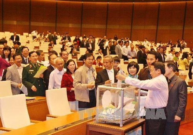 Quốc hội thông qua danh sách 48 người được lấy phiếu tín nhiệm
