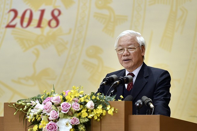 'Kiên quyết đấu tranh loại bỏ những người tham nhũng, hư hỏng'