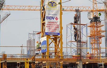Có hiểu lầm về gói 100.000 tỉ đồng cho bất động sản