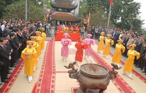 Ôi, quốc thể!