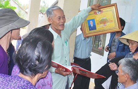 Cựu giáo chức, người cao tuổi bị lừa