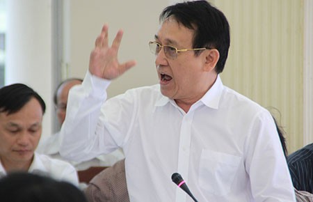 Đà Nẵng: Bị vòi vĩnh, hãy gọi cho lãnh đạo TP