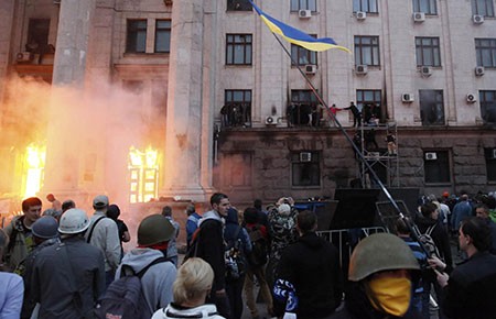 Nội chiến bắt đầu ở Ukraine