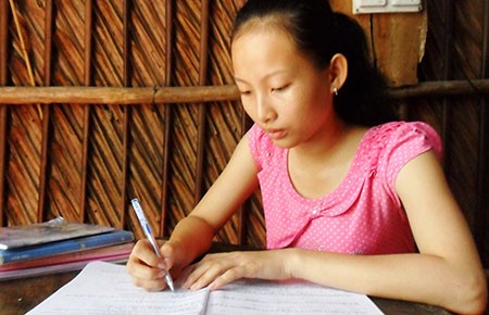 Cô học trò và bức thư gửi ngoại