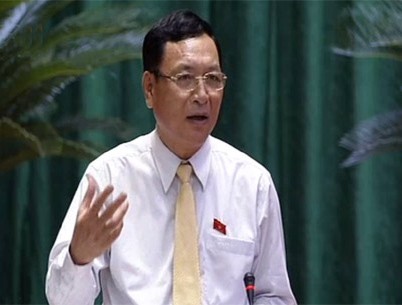 Đã nghe đã thấy: “Lỗi kỹ thuật” của Bộ trưởng Luận