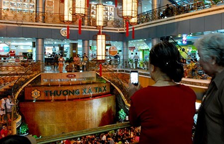 Nên đối xử thế nào với thương xá Tax?