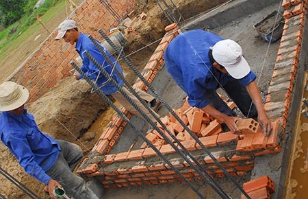 Sẽ không cắt điện, nước công trình vi phạm xây dựng?