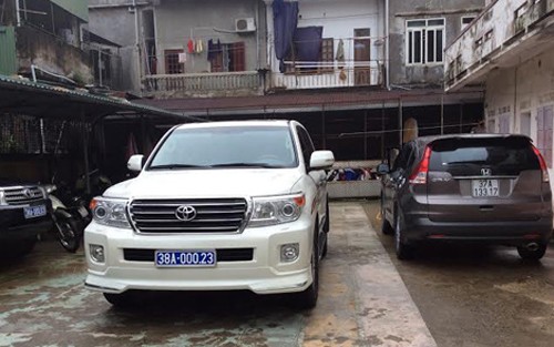 Bộ Tài chính vào cuộc vụ xe công mang biển giả ở Hà Tĩnh