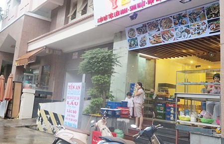 Chung cư bức bí vì mất nơi sinh hoạt