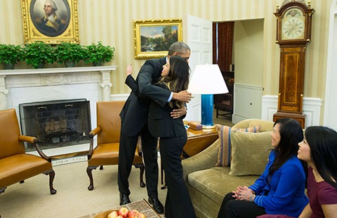 TT Obama cảm ơn y tá Nina Phạm