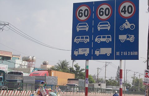 Làm gì để vạch phân làn không còn bẫy dân?