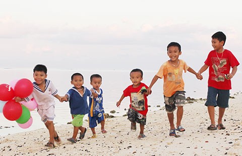 Hợp tác biển: 'Cảnh giác bên tham lam ngay cạnh'
