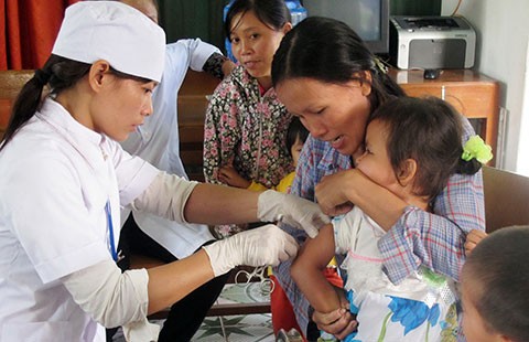 Ba nguyên nhân gây thiếu vaccine dịch vụ