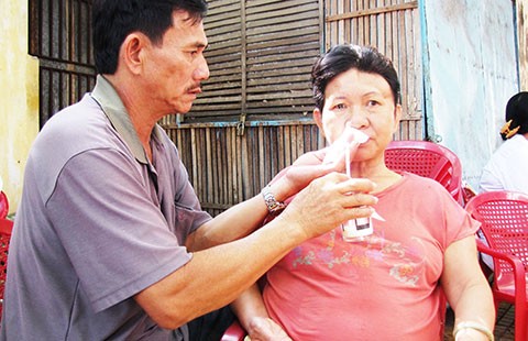 Nghĩa tào khang của vợ chồng nông dân