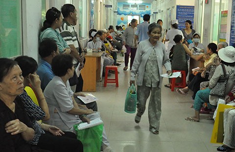 Bệnh viện tuyến dưới lên tiếng