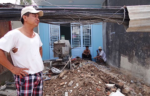 Có tiền xây nhà cũng không yên