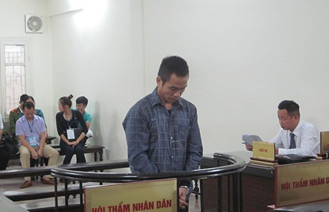 Đòi nợ bằng súng AK, lãnh án hơn 13 năm tù