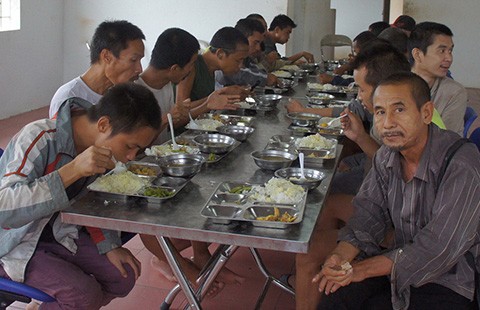 Vụ ‘bớt xén’ của người tâm thần: ‘Nói không tư túi là không đúng!’