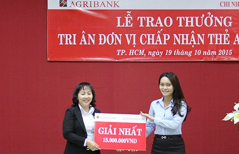 Agribank đẩy mạnh phát triển đơn vị chấp nhận thẻ