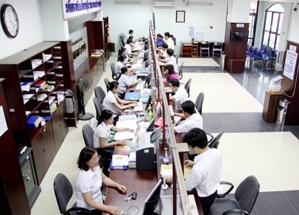 TP.HCM sẽ cắt giảm gần 14.000 biên chế