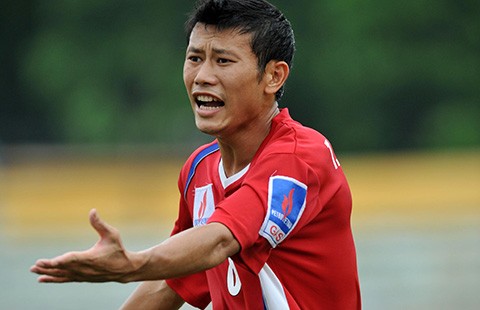 Du học bóng đá