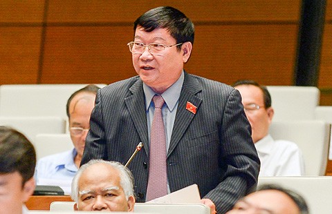 Quan tham tăng vơ vét cuối nhiệm kỳ