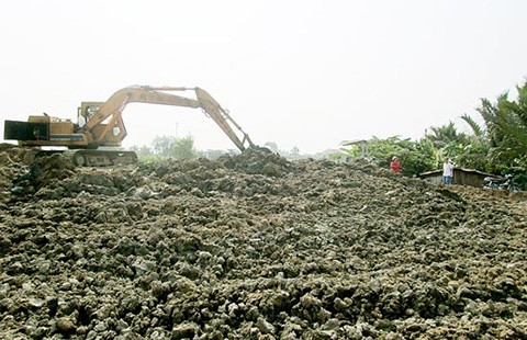 Cho lấp kênh rạch, nguy cơ ngập càng cao