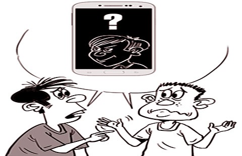 Méo mặt khi cho mượn điện thoại