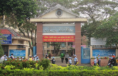 Thất thoát hàng trăm tỉ ở một trường dân lập