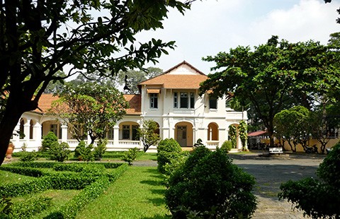 Di sản Sài Gòn 300 năm: Từ Petrus Ký đến ngôi trường trăm tuổi