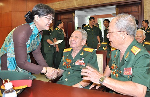 TP.HCM luôn tri ân sâu sắc các thế hệ cán bộ, chiến sĩ quân đội
