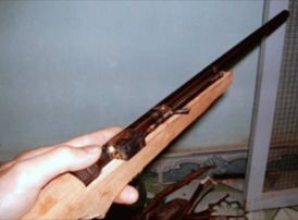 Phát súng oan nghiệt của người cha