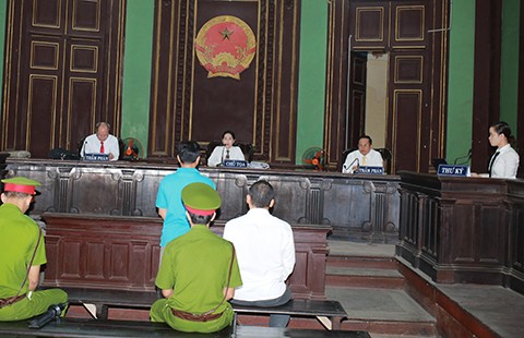 Bộ luật Tố tụng hình sự 2015: Một số điểm chưa ổn