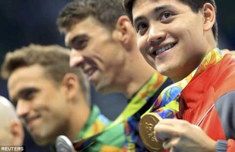 ‘Tiểu tướng’ Singapore khiến ‘dị nhân’ Phelps thán phục