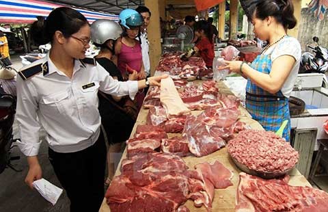 Phát hiện thực phẩm bẩn: Gọi số 04.32321556