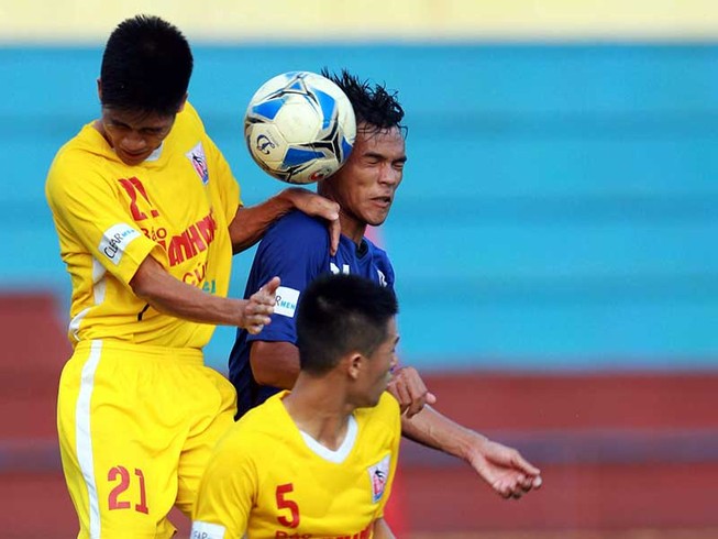 Thêm Hà Nội T&T và Sanna Khánh Hòa vào bán kết