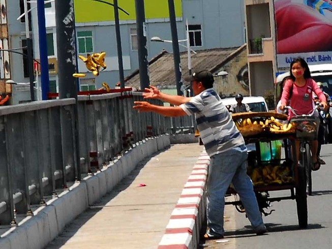 Hiến kế trị xả rác, tiểu bậy